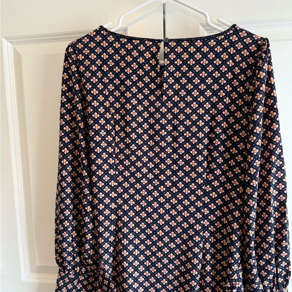 LOFT black with tan and gold Geometric Long Sleeve Dress.. - Picture 5 of 6